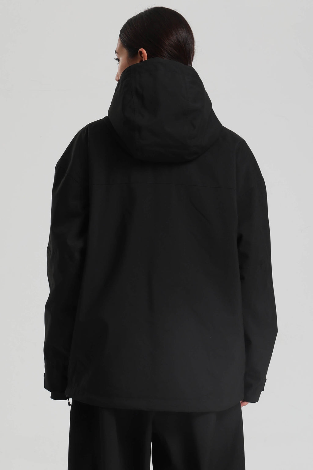 Women's Black Side-Zip Vent Fully Sealed Insulated Snow Anorak