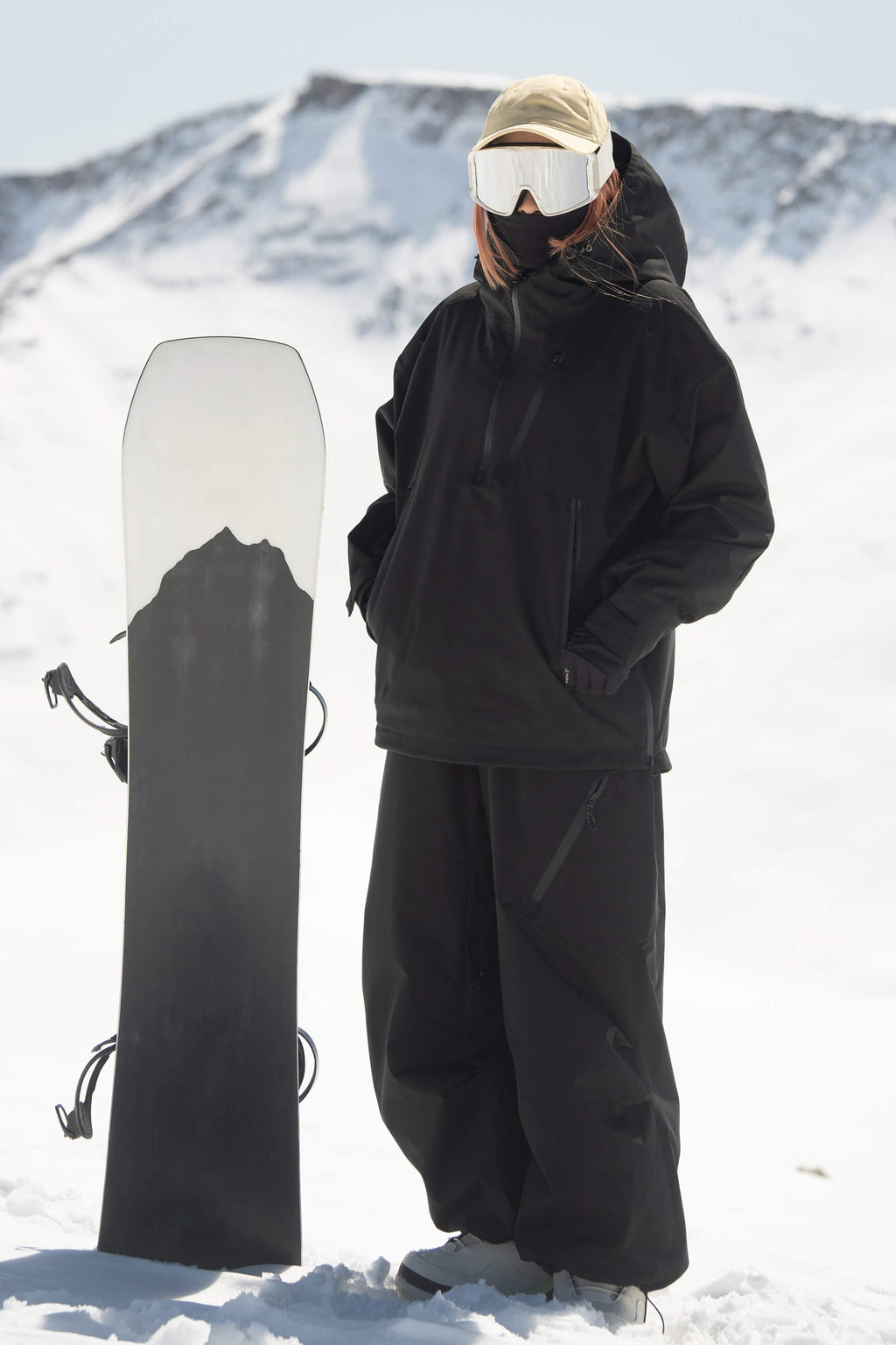 Women's Black Side-Zip Vent Fully Sealed Insulated Snow Anorak